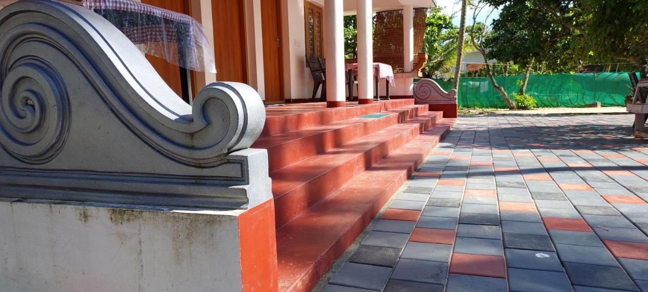 Marari Anna Beach Villa Mararikulam Buitenkant foto