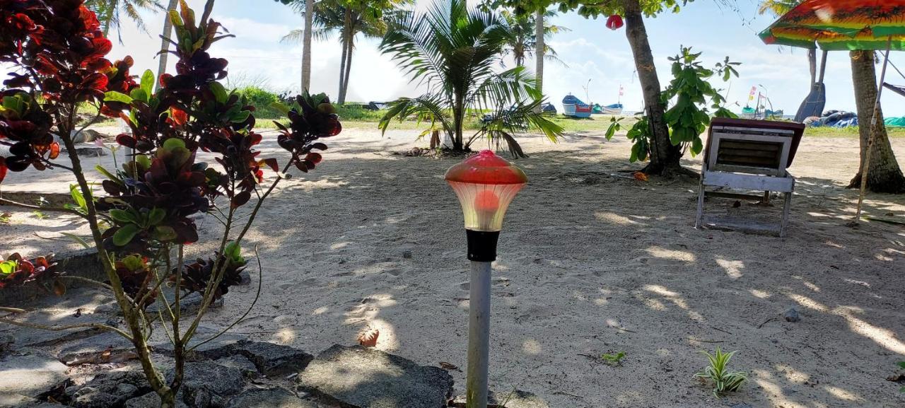 Marari Anna Beach Villa Mararikulam Buitenkant foto